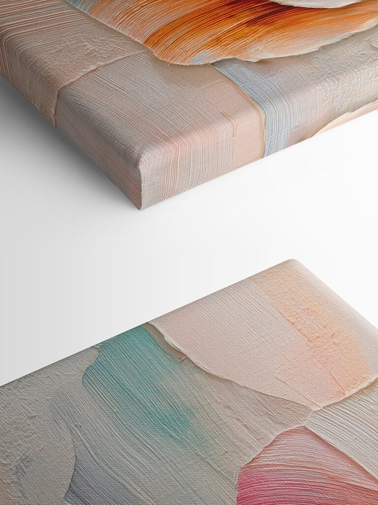 Delicate strokes in soft colors